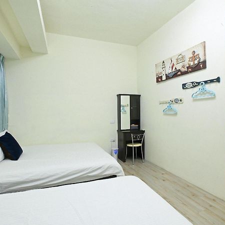 Rara Stay Taichung Extérieur photo