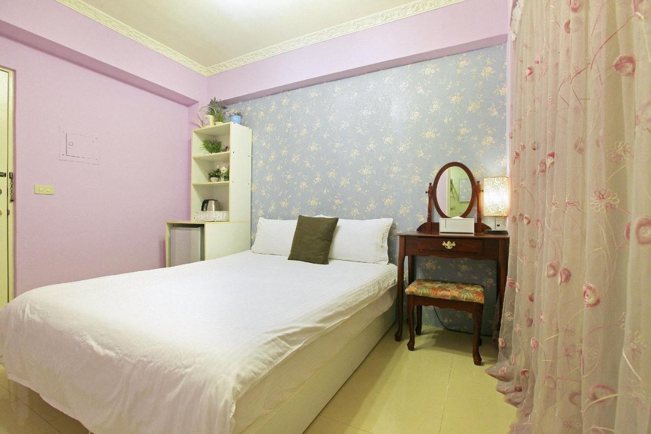 Rara Stay Taichung Extérieur photo